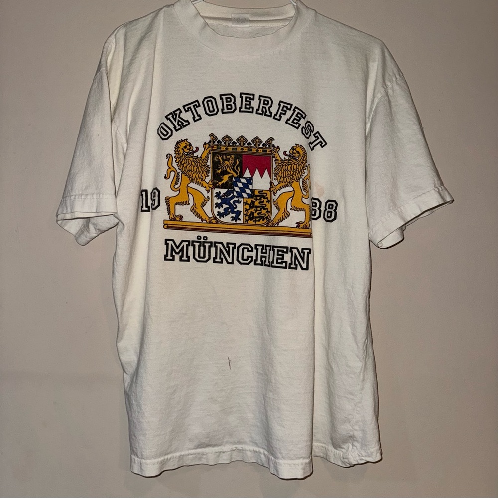 White Oktoberfest München 1988 vintage T-Shirt